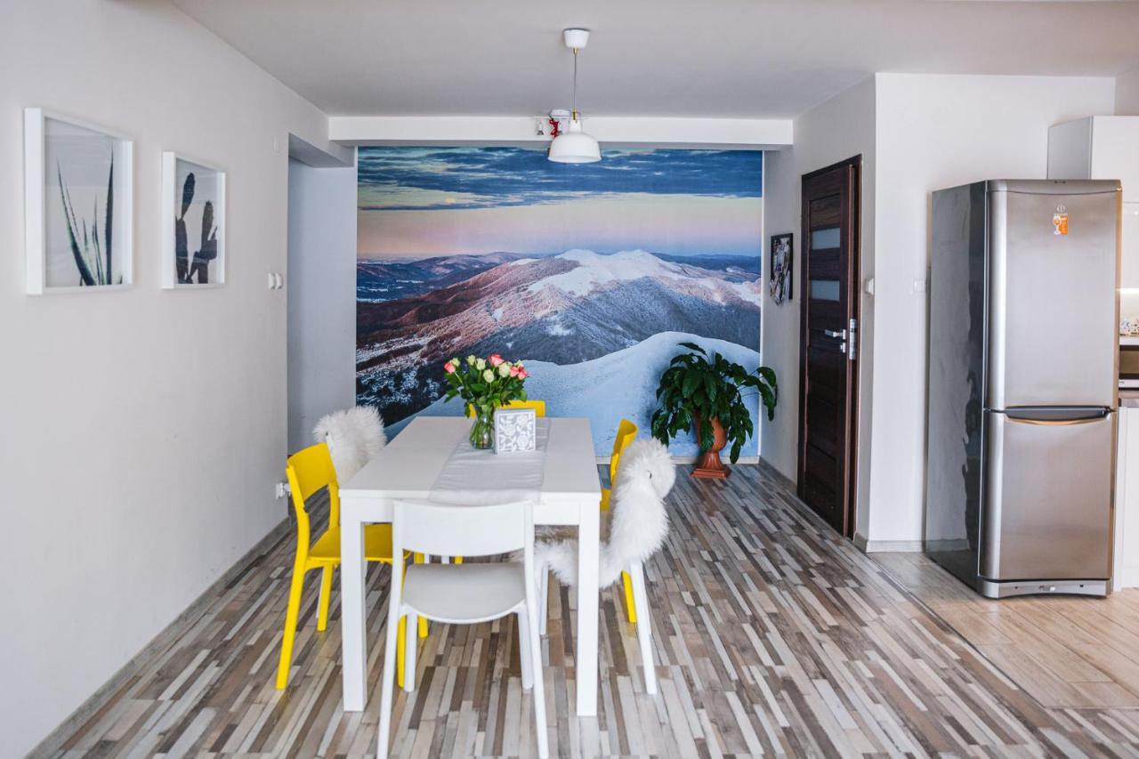 Apartament W Centrum Ustrzyki Dolne Luaran gambar
